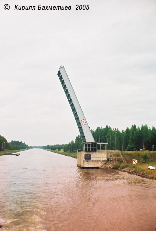 Разводной мост через Сайменский канал