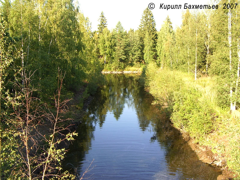 Перемычка меду старым и новым руслом Сайменского канала