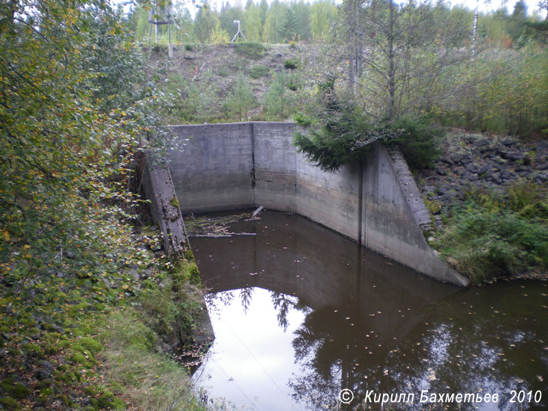 Водопропускная труба под руслом Сайменского канала