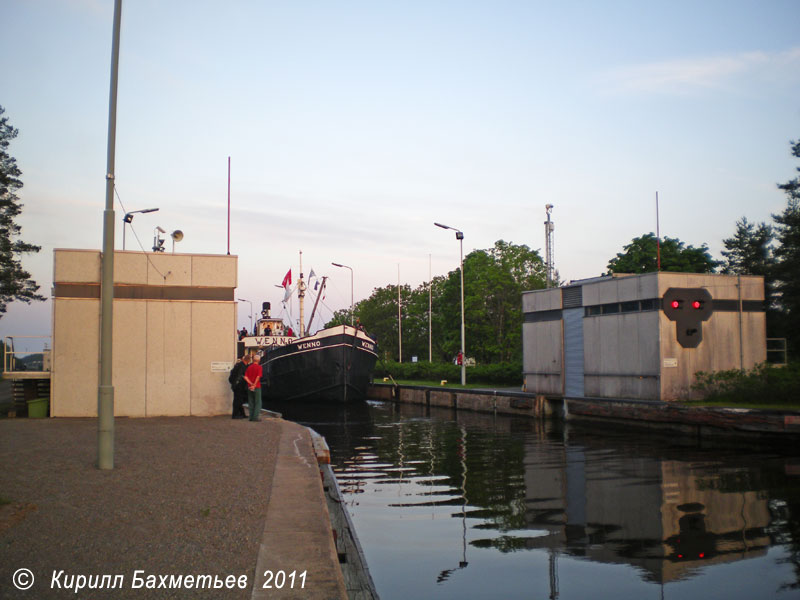 Пароход "Венно" в шлюзе "Соскуа"